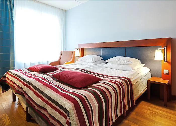 מלון Original Sokos Arina 4*